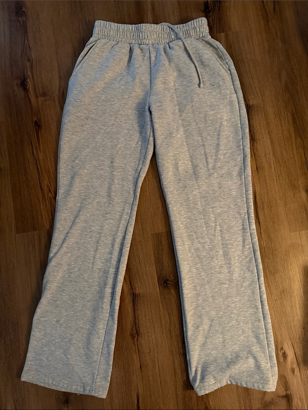Women's Gray Elastic Waist Straight-Leg Joggers